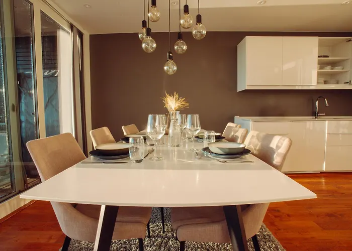 Panorama Rorbusuiter * Steinsland (Vestland)